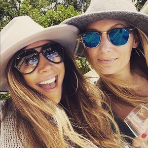 Meet your Posher, Kellie